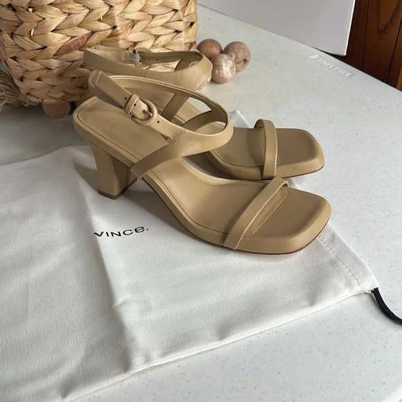 Vince Luella Ankle Strap Sandal (Women) Sz 8 Color/ Blonde - Picture 10 of 11